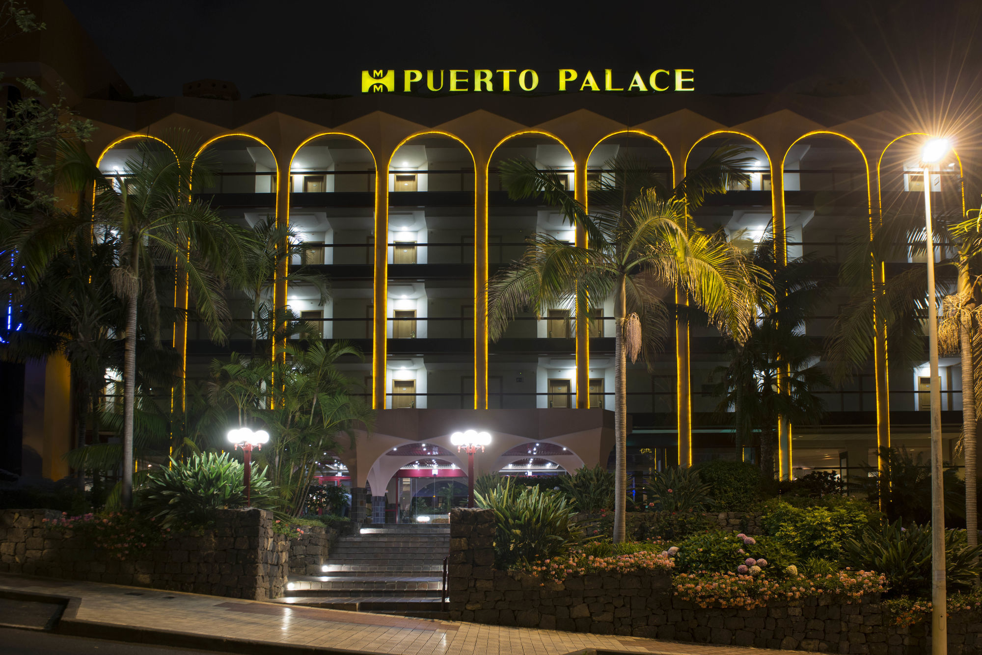 Hotel Puerto Palace Пуэрто-де-ла-Крус Экстерьер фото